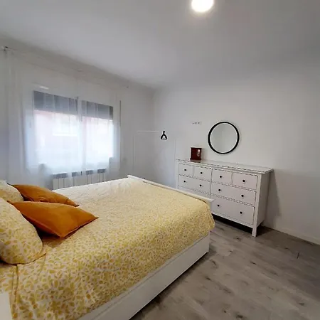 Nur Apartment Terrassa Exterior foto