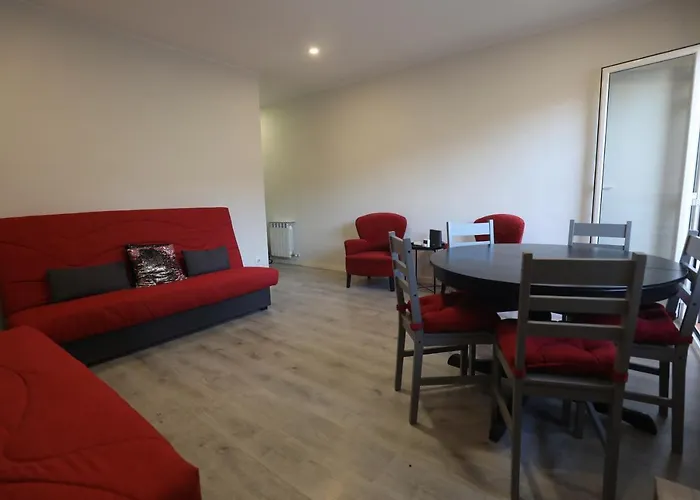Nur Apartment